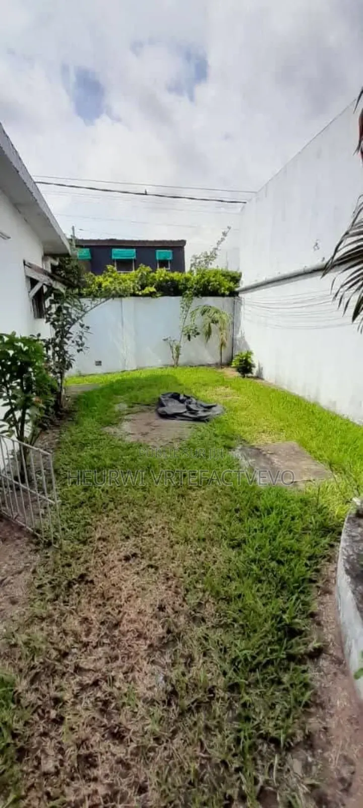 4chbre Villa dans Ciad, Cocody à Vendre