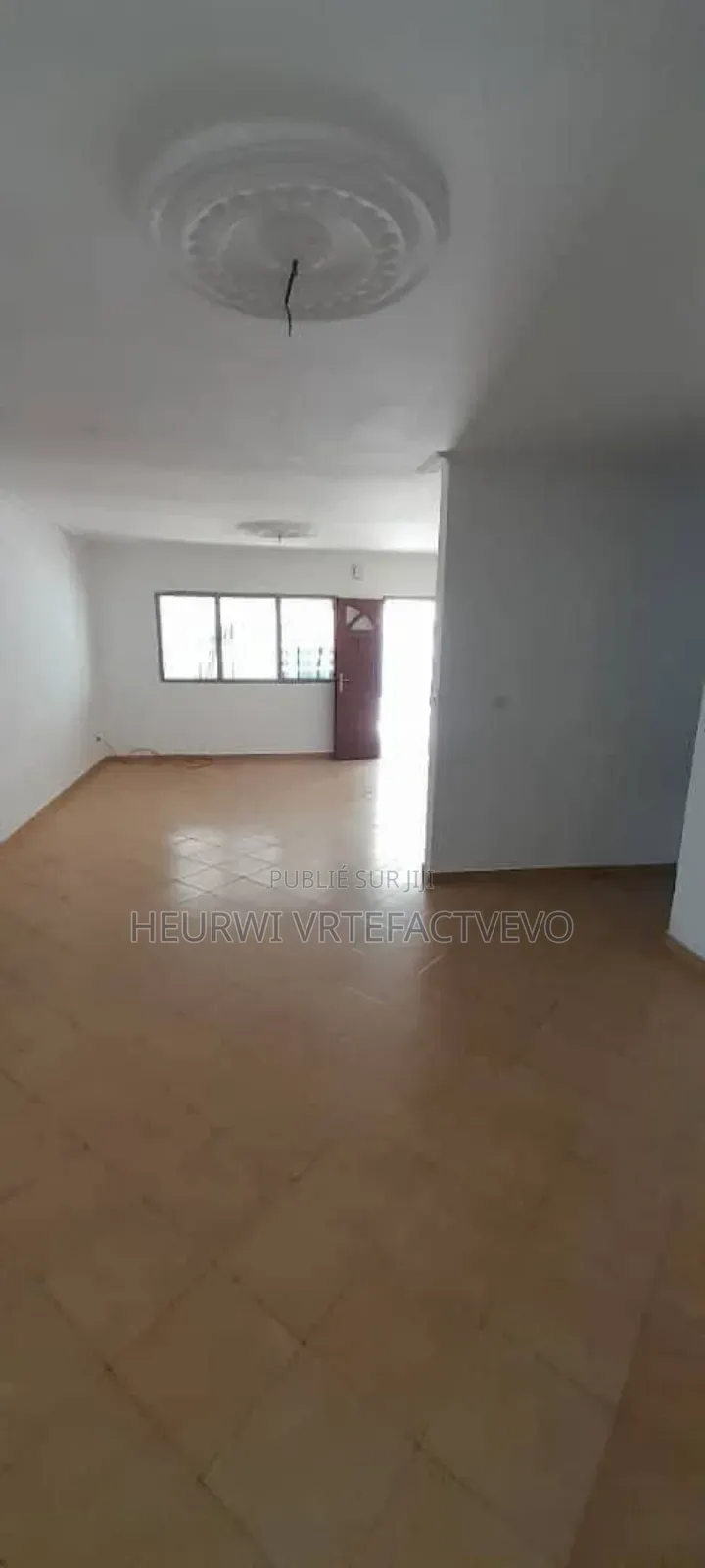 4chbre Villa dans Ciad, Cocody à Vendre