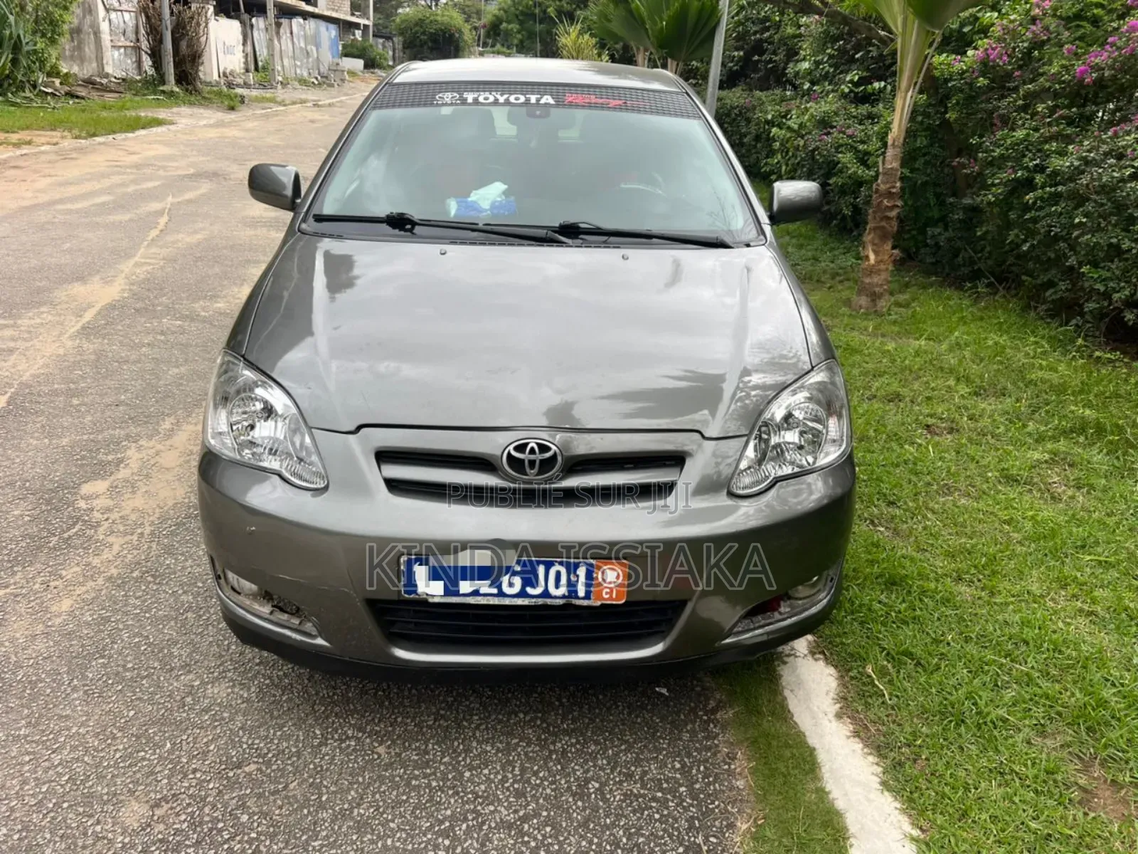 Toyota Corolla Sedan Automatic 2004 Gris
