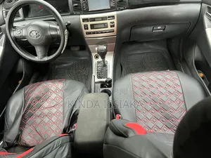 Toyota Corolla Sedan Automatic 2004 Gris