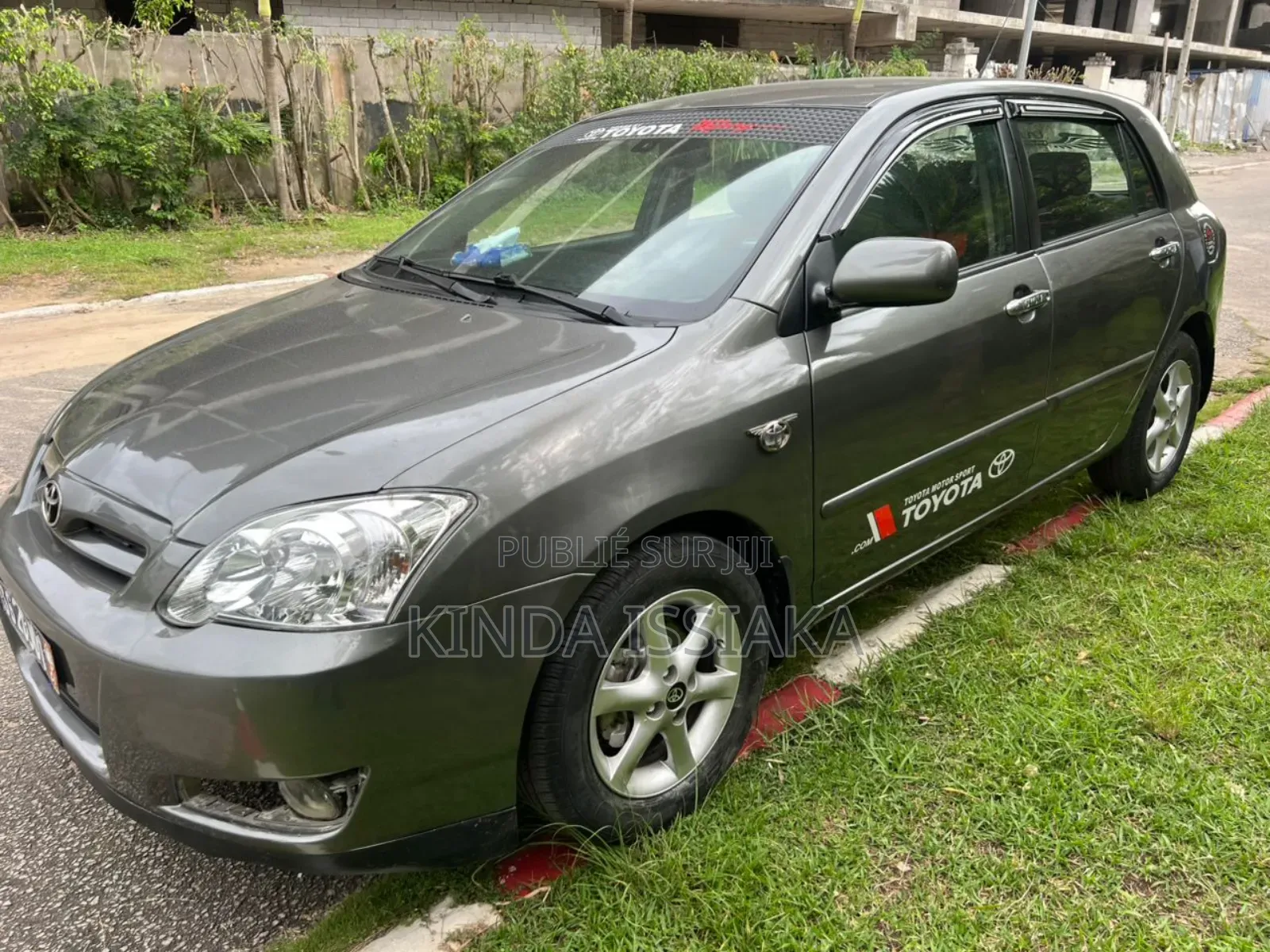 Toyota Corolla Sedan Automatic 2004 Gris