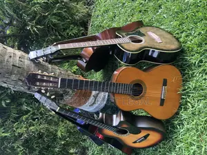 Guitare Acoustique Et Classique