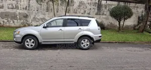 Mitsubishi Outlander 2012 Gris