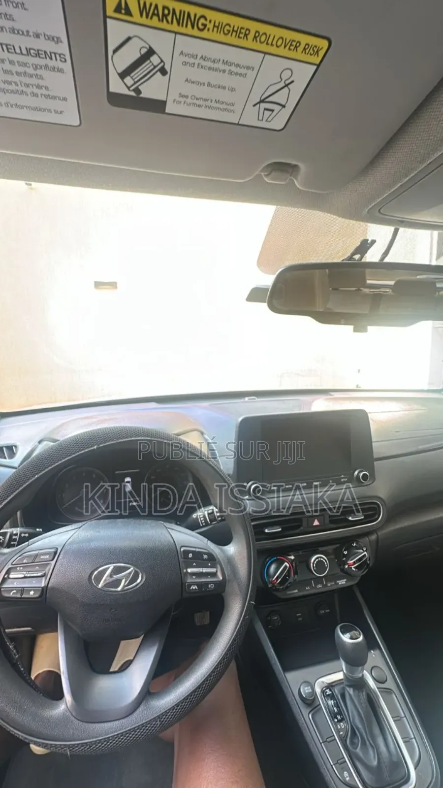 Hyundai Kona Limited 2024 Gris