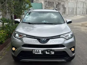 Photo - Toyota RAV4 2016 Gris