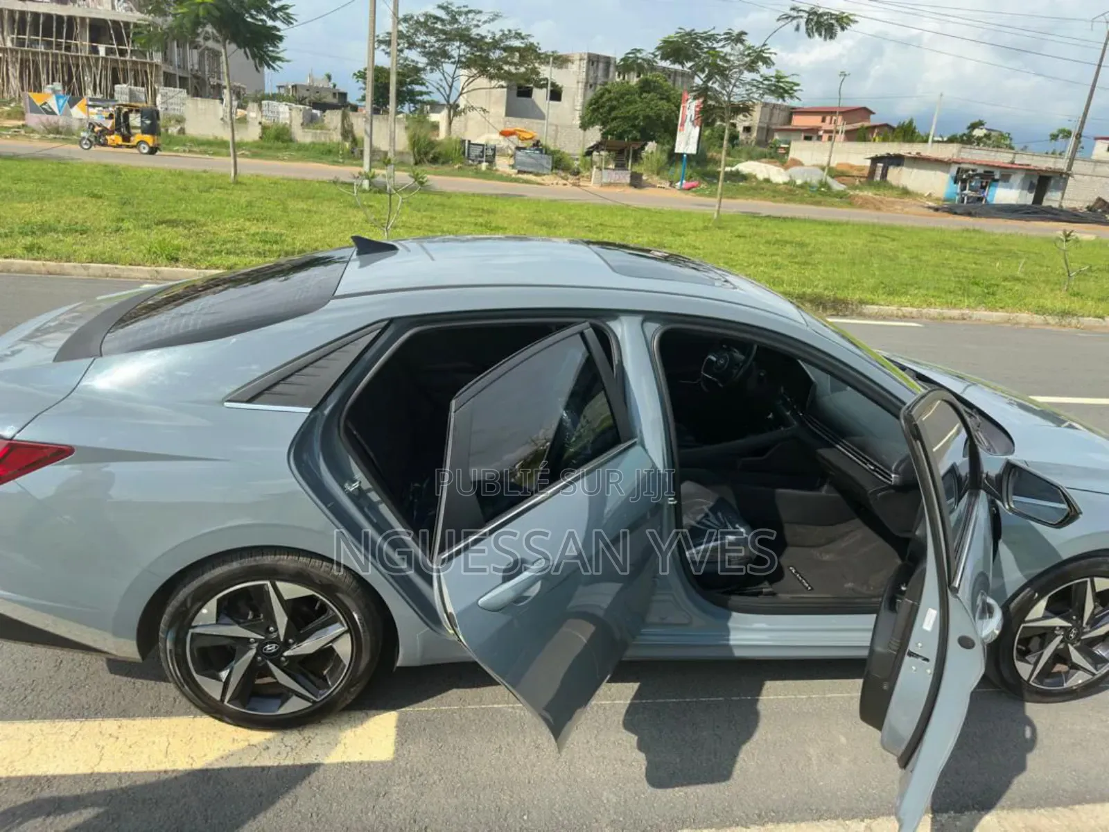 Hyundai Elantra 2022 Gris