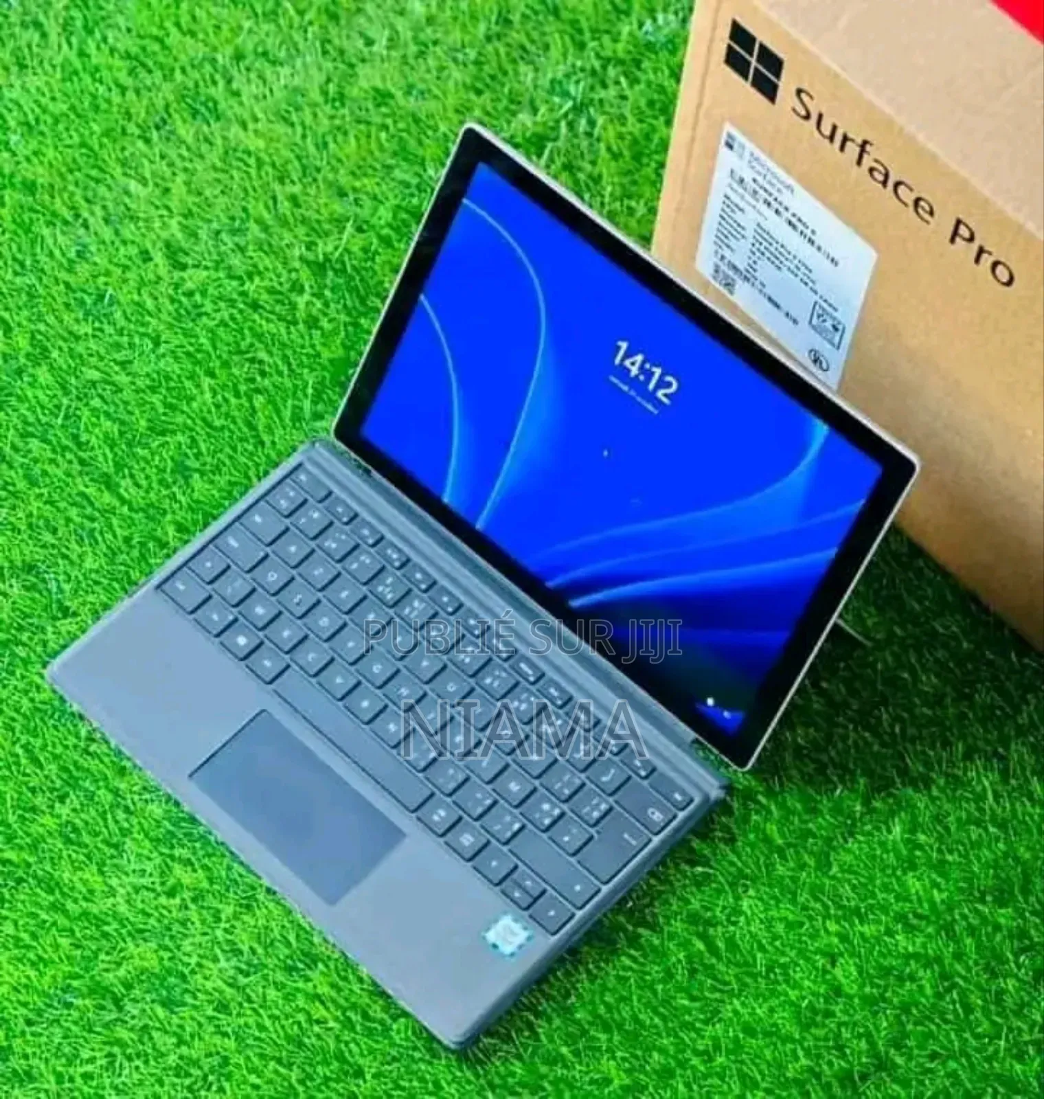 New Microsoft Surface Pro 4 8GB Intel Core I5 SSD 128GB