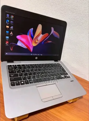 Photo - New Ordinateur Portable HP EliteBook 745 G4 8GB Intel Core I5 SSD 128GB