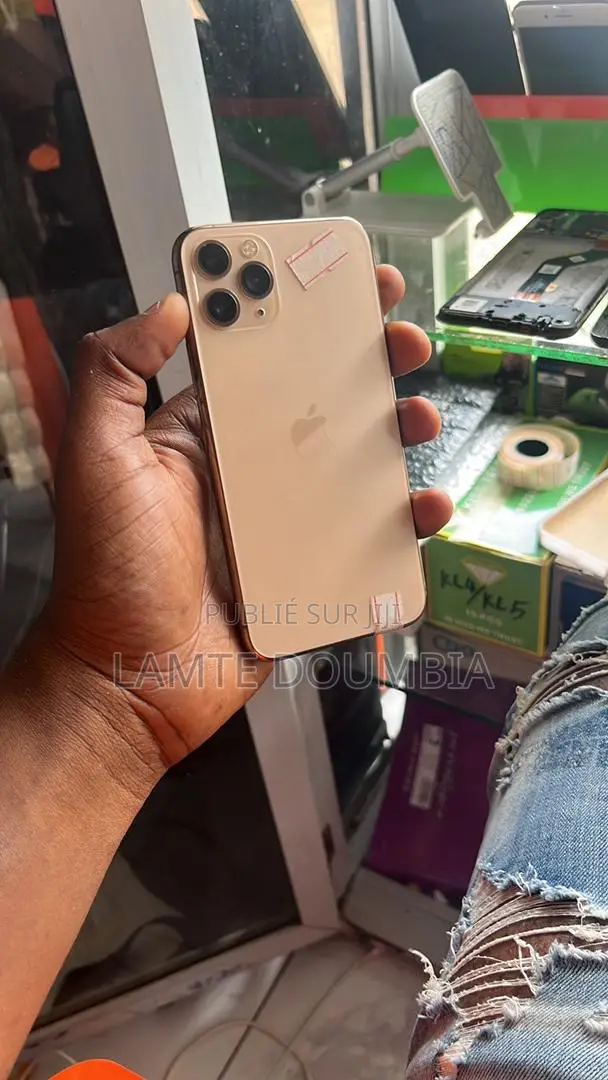 Apple iPhone 11 Pro 64 GB Doré
