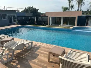 Furnished 13chbre Manoir dans Lucas Immobilier, Cocody à Vendre