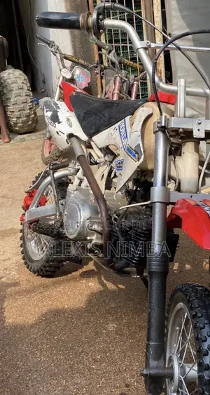 Photo - Honda Accord 2019 Blanc