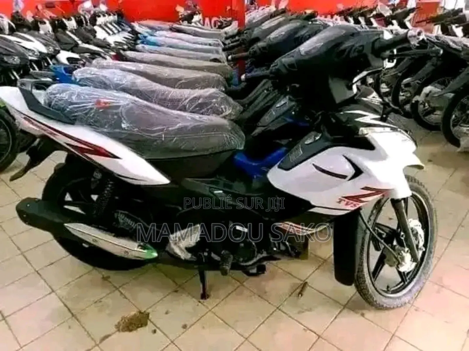 New TVS King Deluxe Plus iTouch Start 2023 Blanc