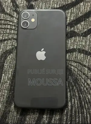 Apple iPhone 11 64 GB Noir