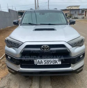 Toyota 4-Runner TRD Sport 2022 Gris