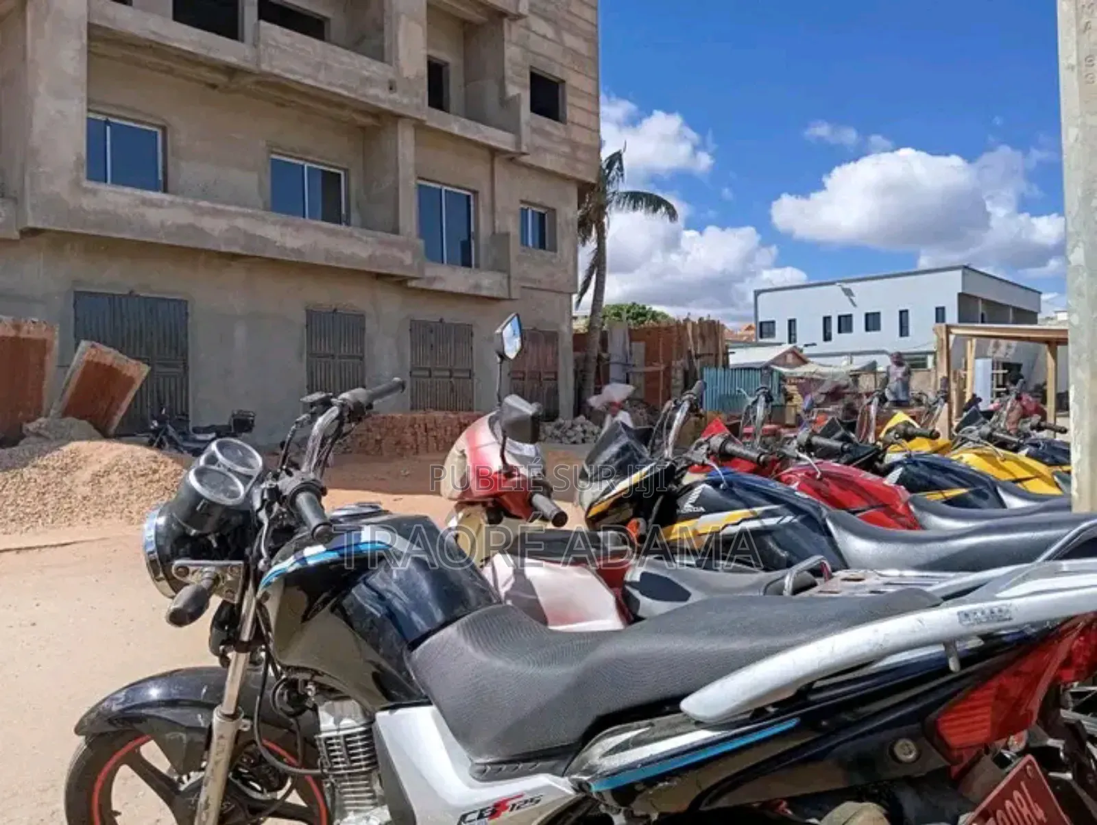 New TVS HLX 125 2024