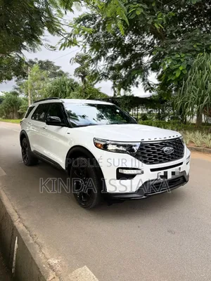 Ford Explorer ST-Line 2024 Blanc cassé