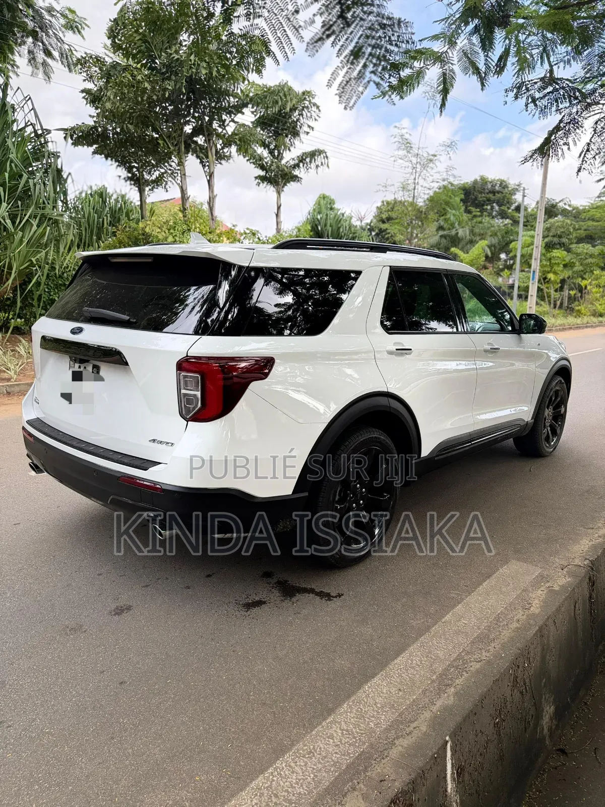 Ford Explorer ST-Line 2024 Blanc cassé