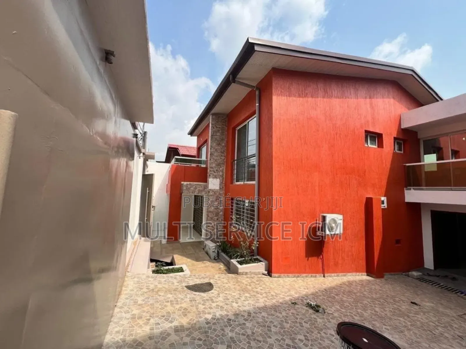 3chbre Duplex dans Cocody Abatta à Vendre