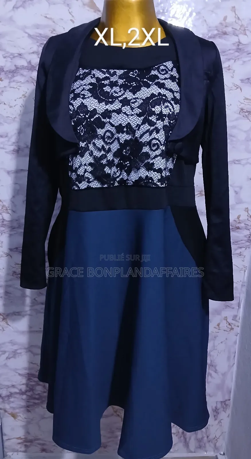 Chic Robe. Solde :Tout À 1500fcfa