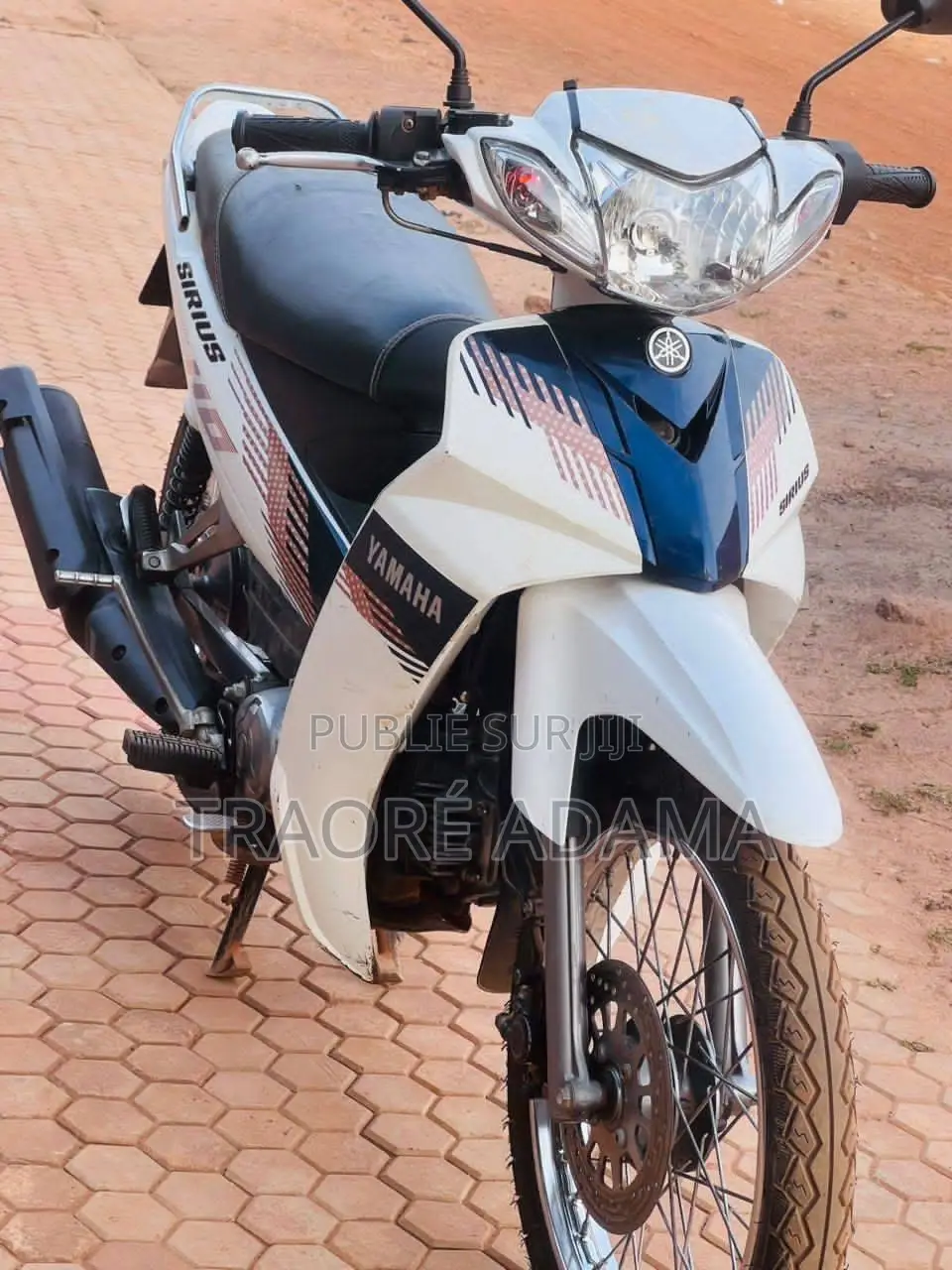 New Yamaha 2021 Blanc