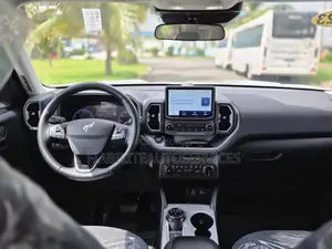 Ford Bronco Sport 2023 Gris