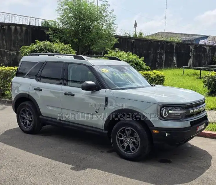 Ford Bronco Sport 2023 Gris
