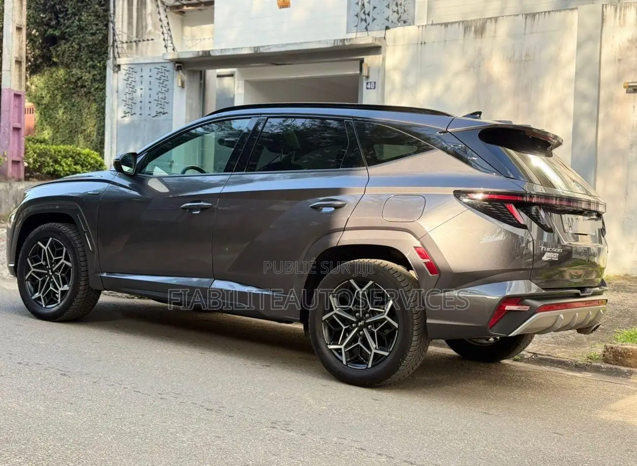 Hyundai Tucson N Line 2023 Gris