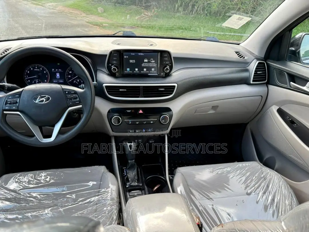 Hyundai Tucson SE 2021 Noir Mat