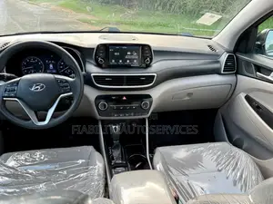 Hyundai Tucson SE 2021 Noir Mat