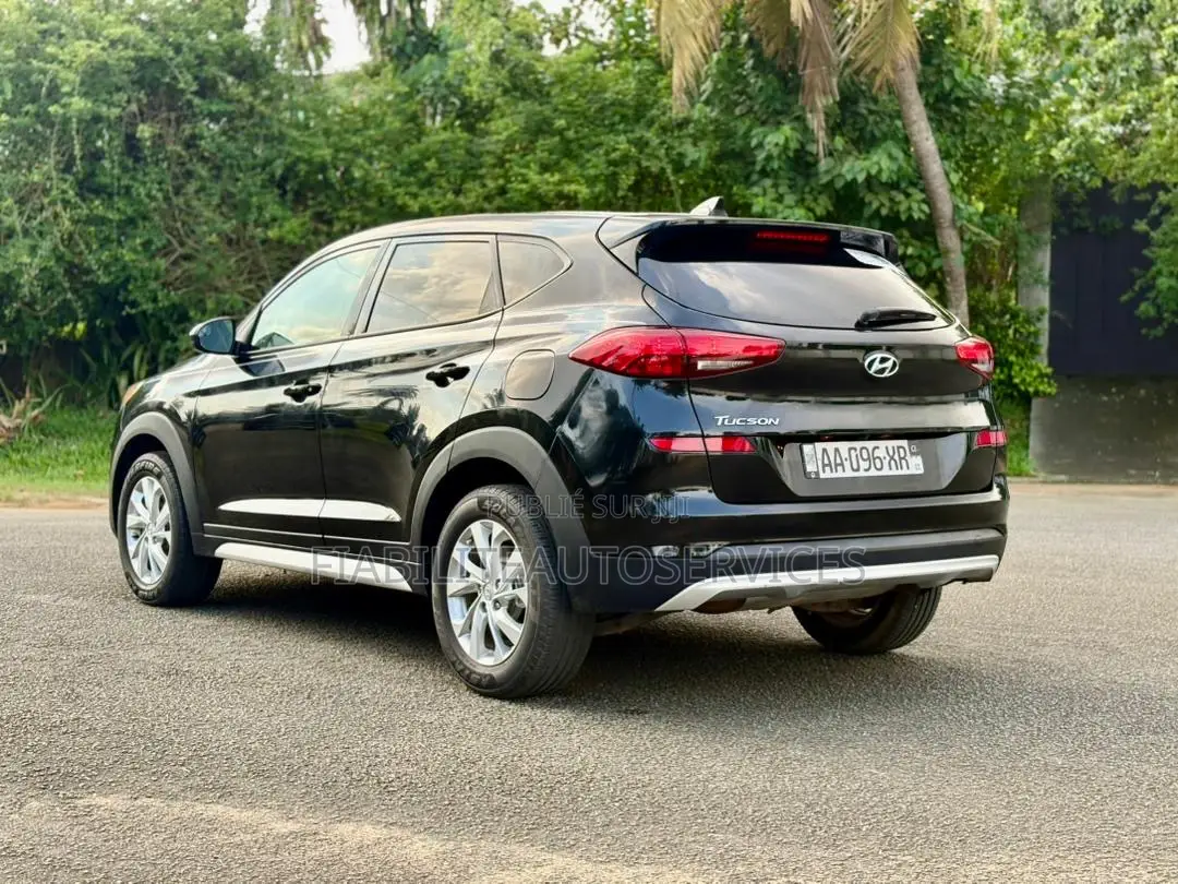 Hyundai Tucson SE 2021 Noir Mat