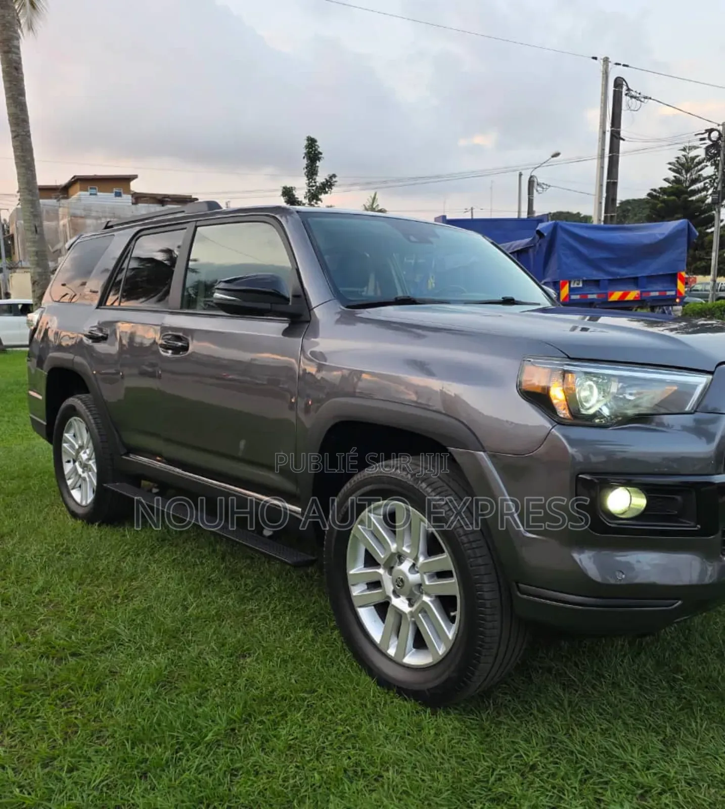 Toyota 4-Runner 2021 Gris