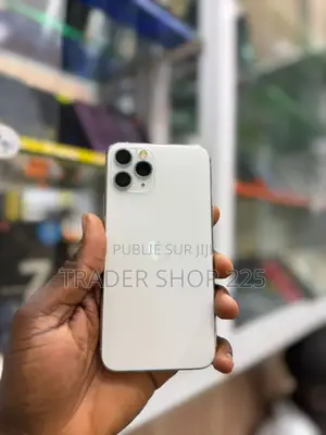 Photo - New Apple iPhone 11 Pro 64 GB Blanc