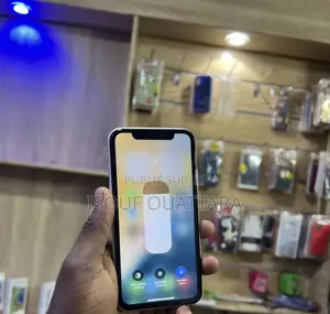 New Apple iPhone 11 128 GB Blue