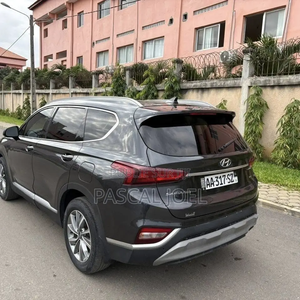 Hyundai Santa Fe 2020 Black