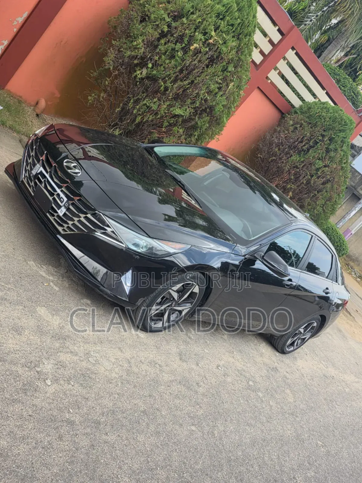 Hyundai Elantra 2022 Black