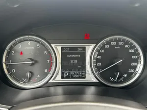 Suzuki Vitara 2023 Gris