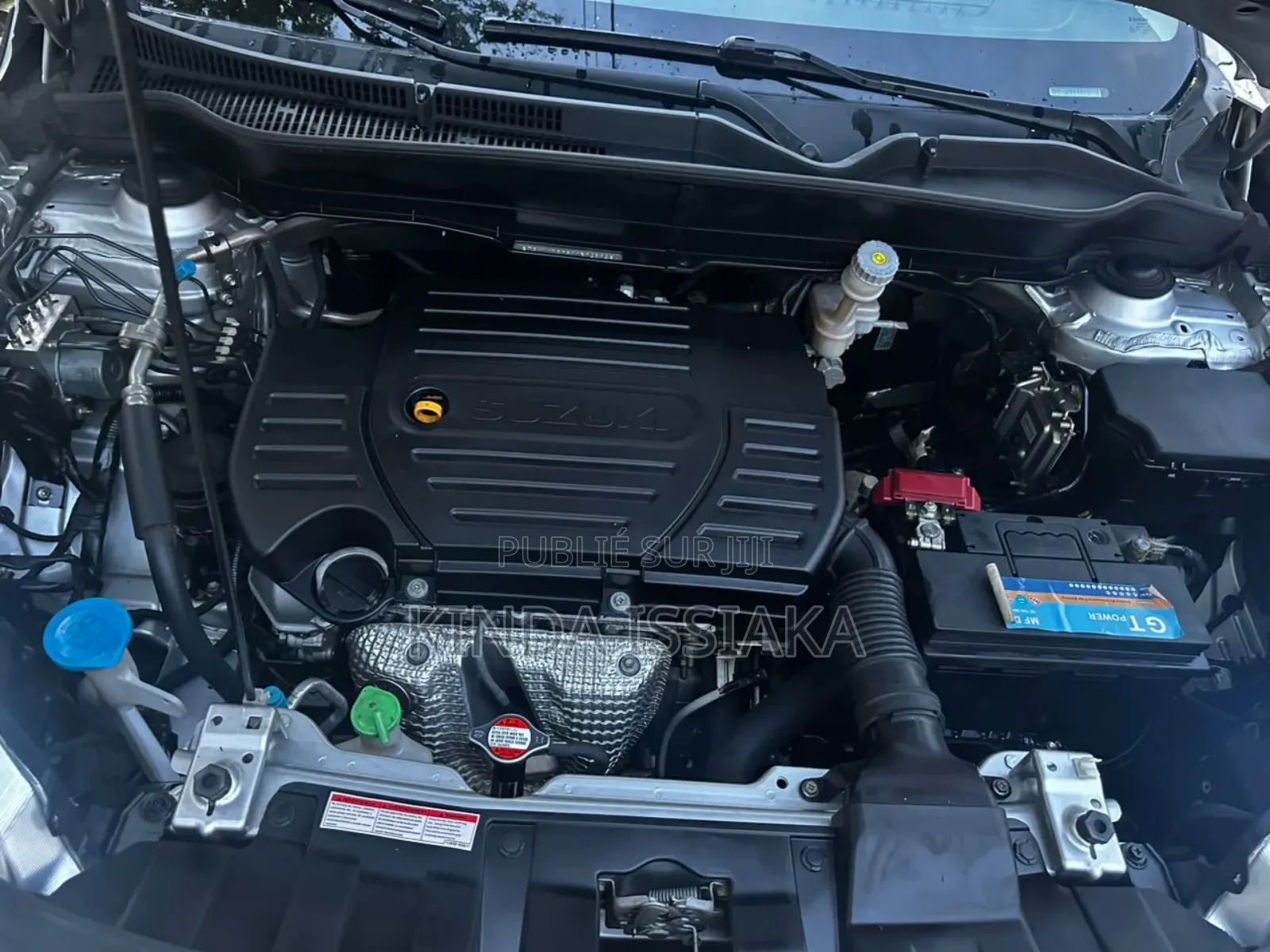 Suzuki Vitara 2023 Gris