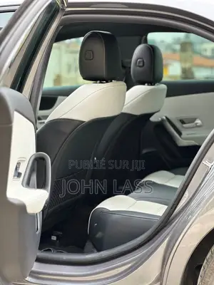 New Mercedes-Benz 220 2022 Gris