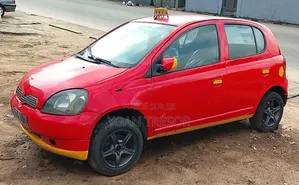 Toyota Yaris 2008 Rouge