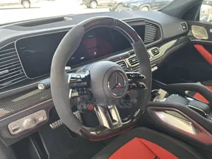 New Mercedes-Benz GLE53 2022 Blanc