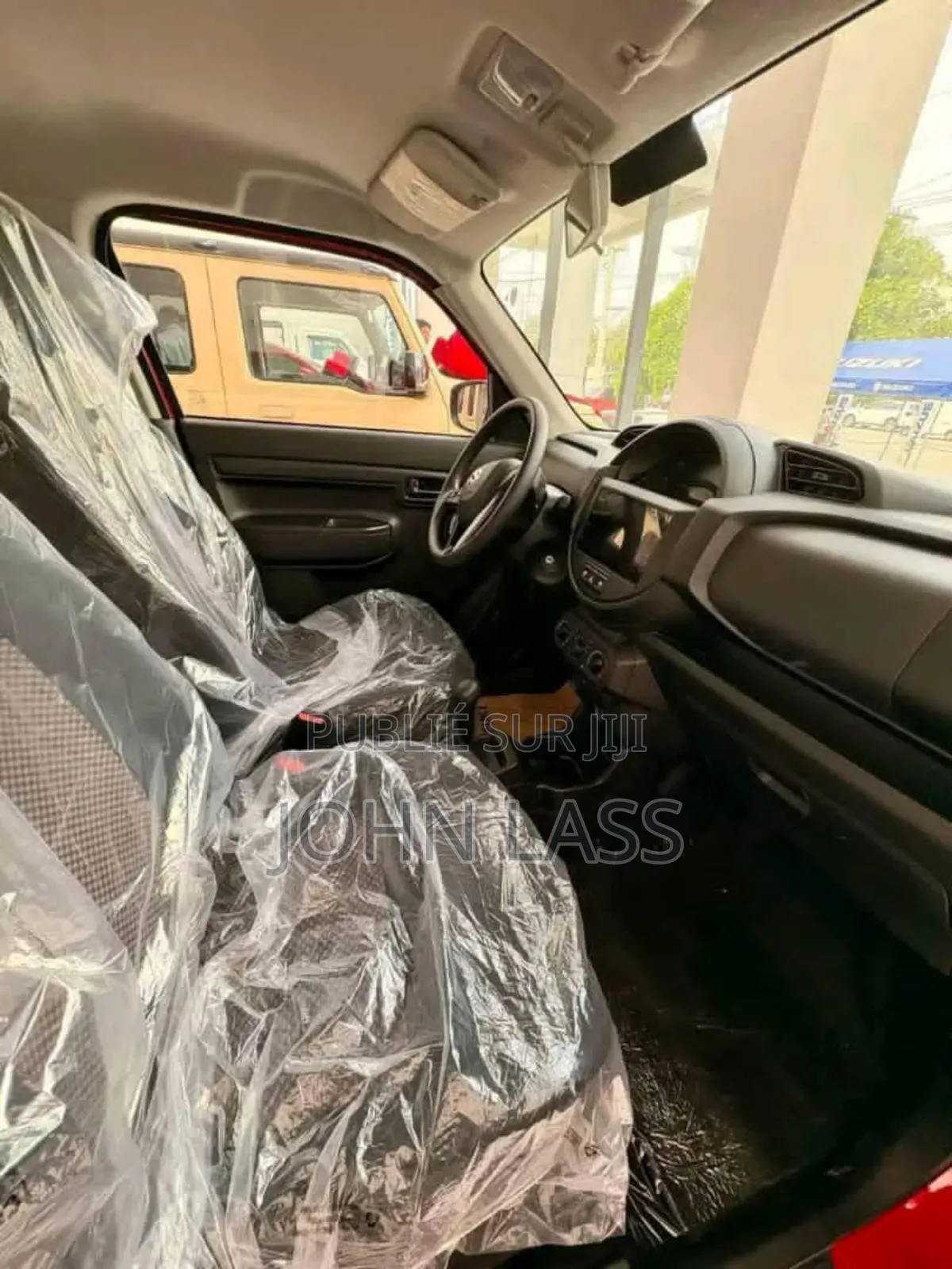 Toyota RAV4 XLE AWD (2.5L 4cyl 6A) 2016 Rouge