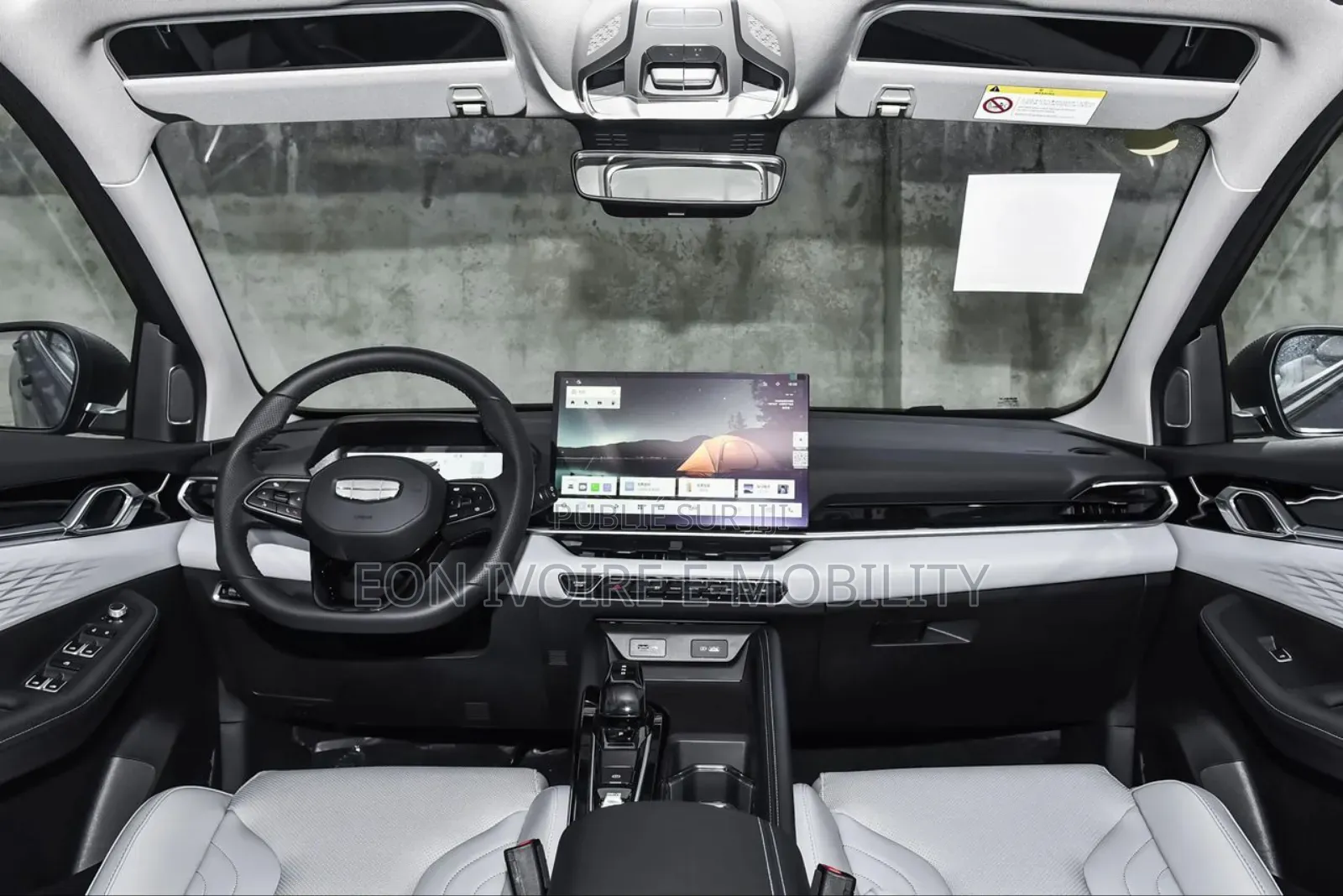 New Geely Coolray 2025 Blanc