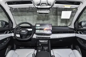 New Geely Coolray 2025 Blanc