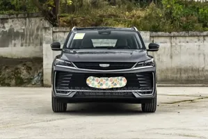 Photo - New Geely Coolray 2025 Gris