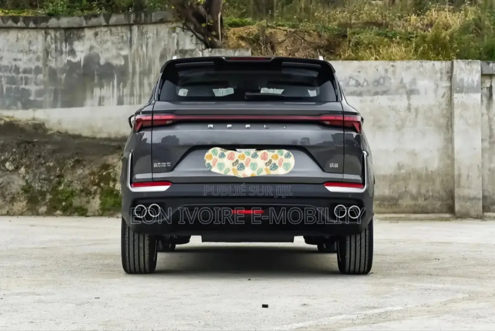 New Geely Coolray 2025 Gris