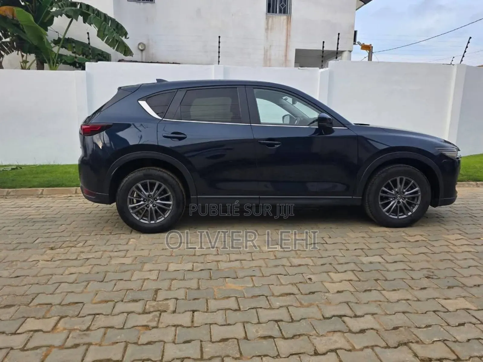 Mazda CX-5 2022 Black