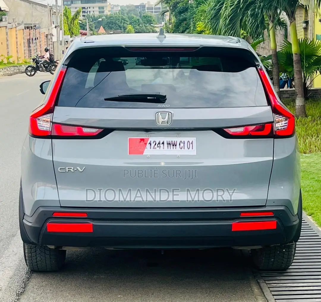 Honda CR-V EX 2WD 2023 Gris