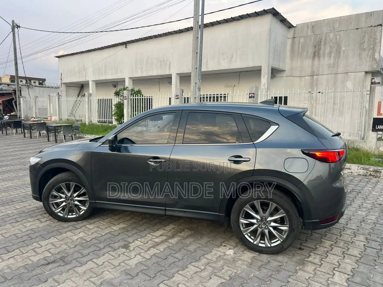 Mazda CX-5 2.5 Turbo 2022 Gris