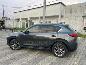 Mazda CX-5 2.5 Turbo 2022 Gris