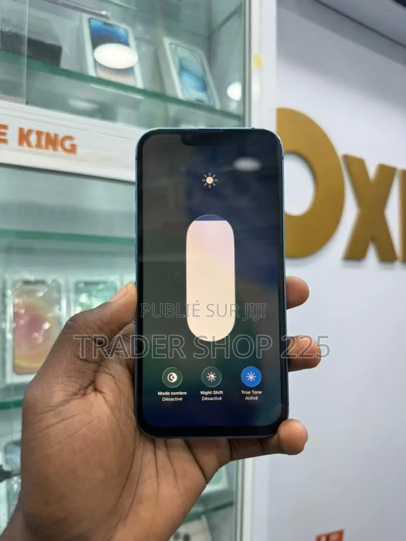 New Apple iPhone 13 128 GB Blue